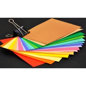 Színes papírok, technika csomagok